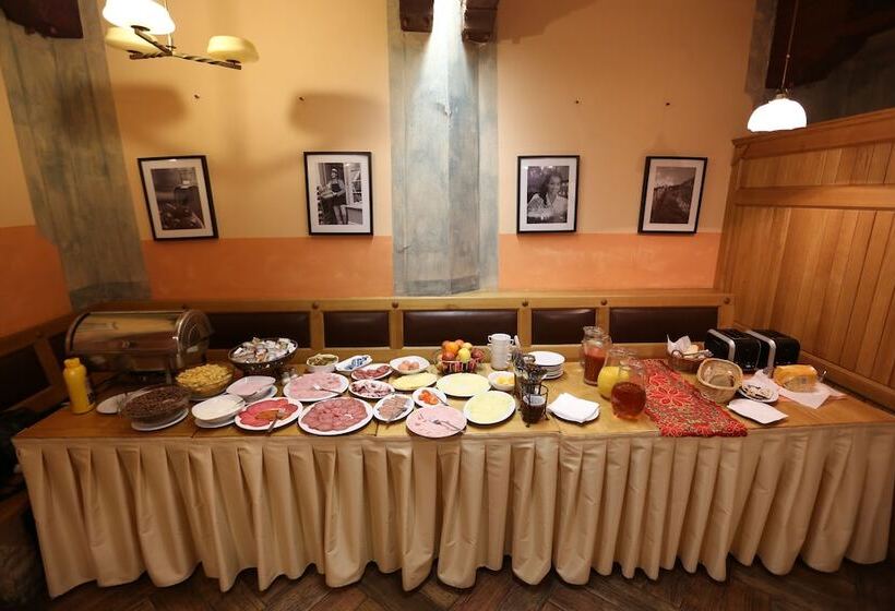 Fotos del hotel King George:  20