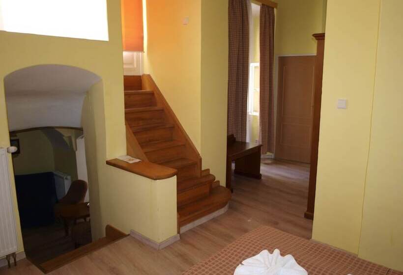 Fotos del hotel King George:  30