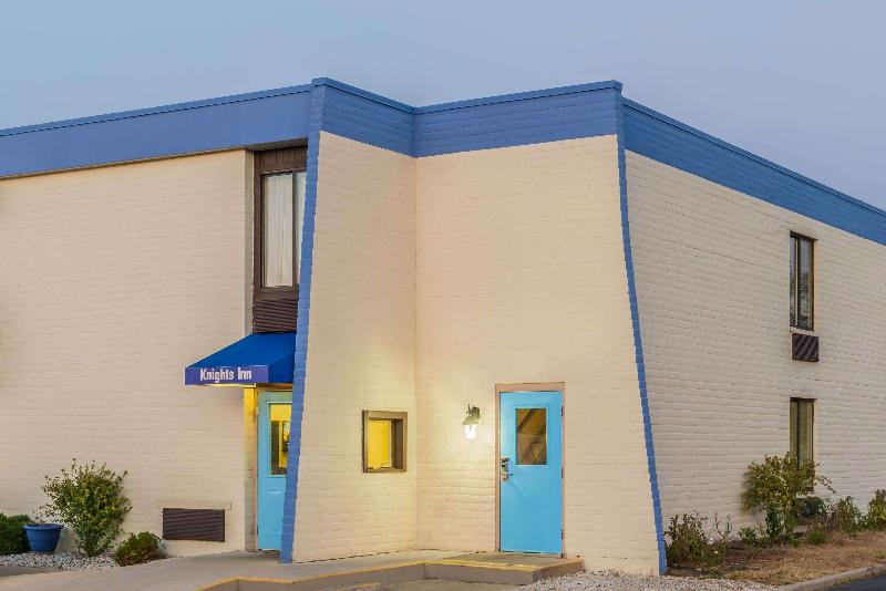 هتل Knights Inn Dayton By Miller Lane