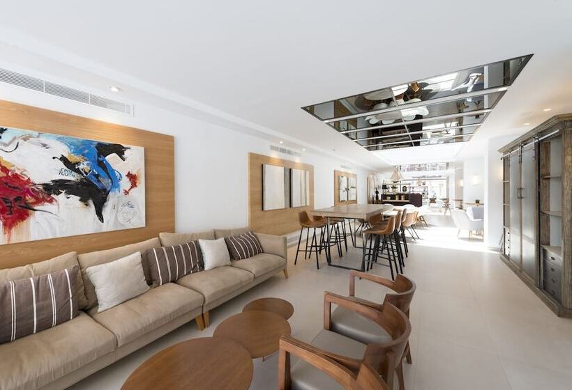 هتل Kyrat Amarac Suites