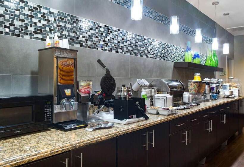 בית מלון כפרי La Quinta By Wyndham Pearsall