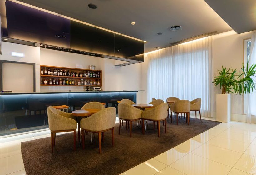 ホテル Olissippo Saldanha