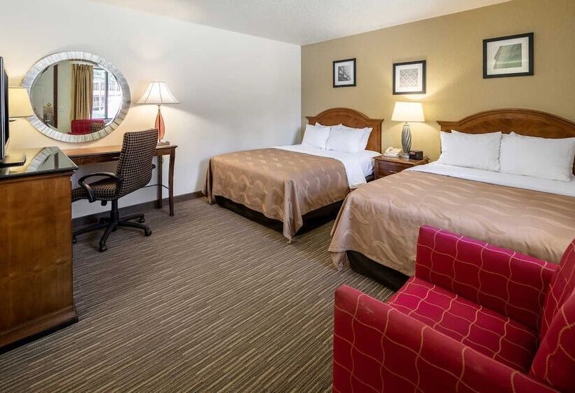 هتل Quality Inn Keystone Near Mount Rushmore