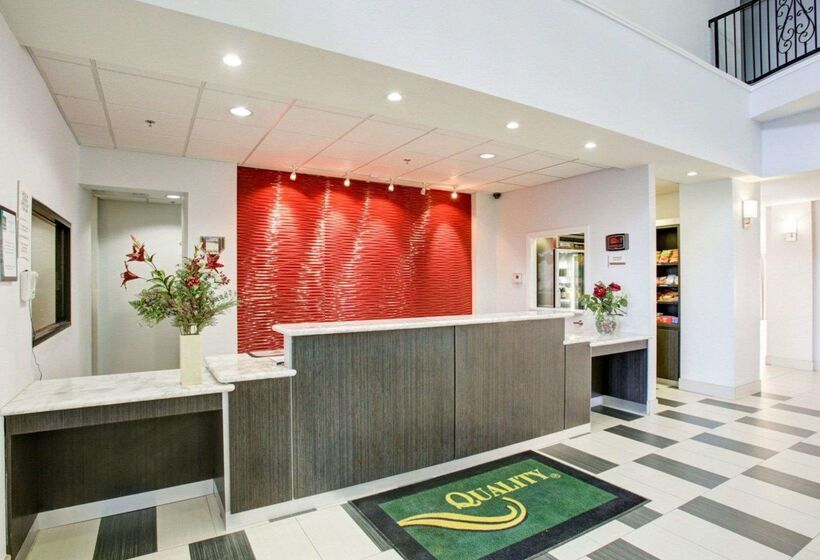 هتل Quality Inn & Suites Bryan College Station