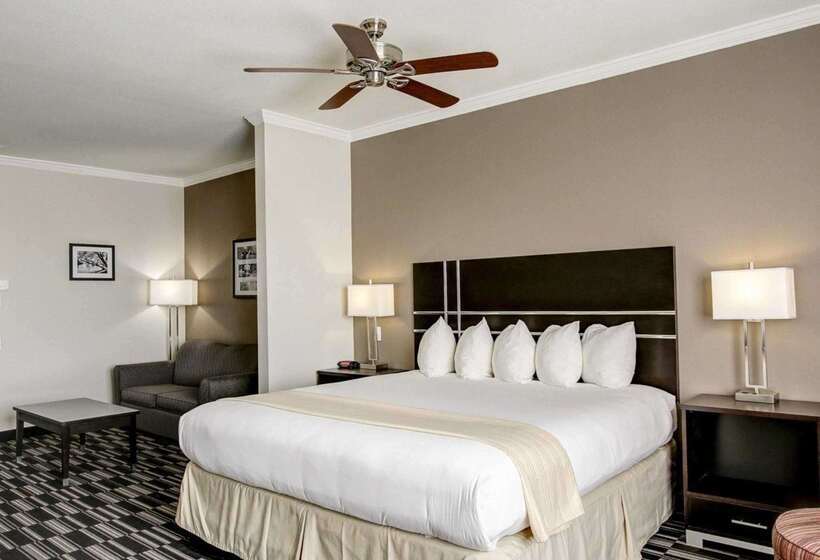 هتل Quality Inn & Suites Bryan College Station