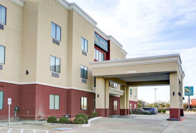 هتل Quality Inn & Suites Bryan College Station