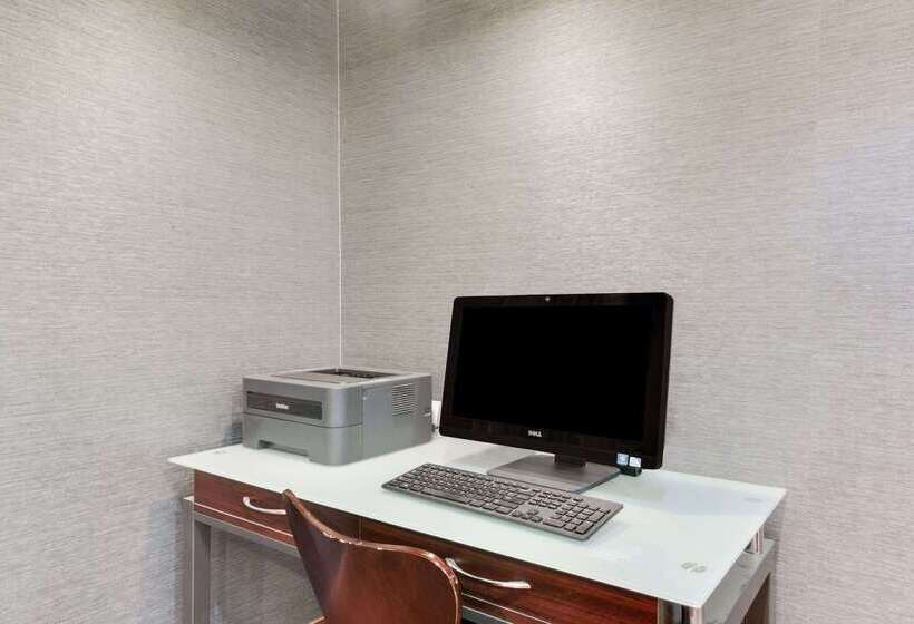 酒店 Super 8 By Wyndham Cotulla Tx