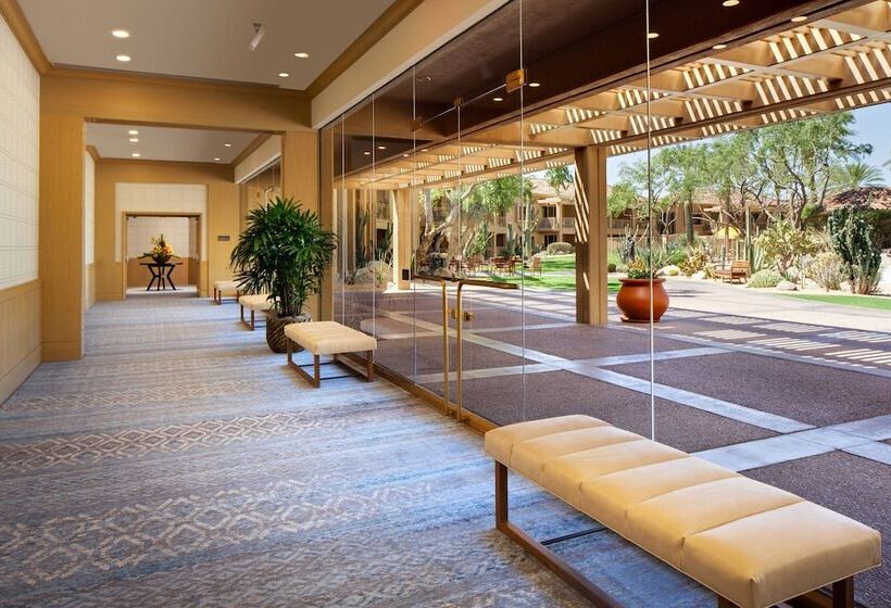 هتل The Canyon Suites At The Phoenician, A Luxury Collection Resort, Scottsdale