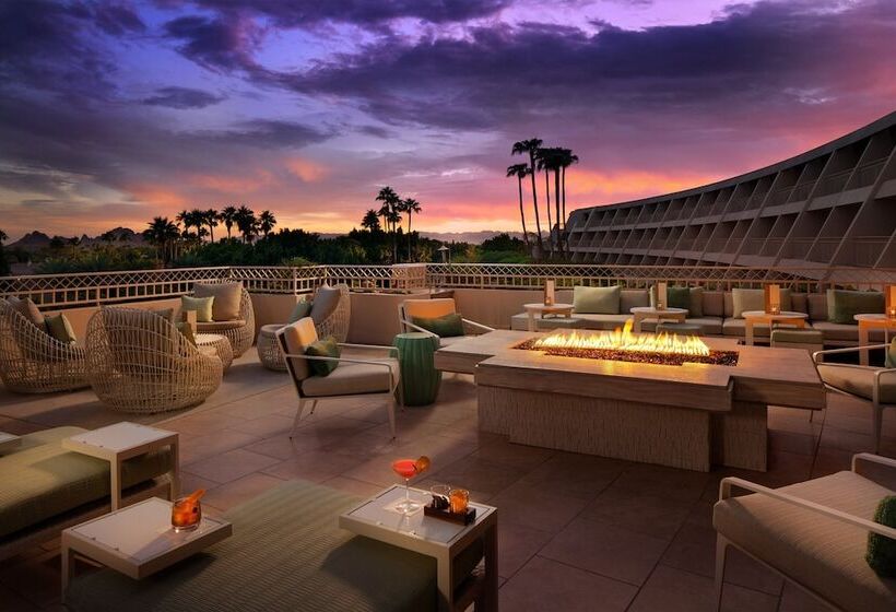 هتل The Canyon Suites At The Phoenician, A Luxury Collection Resort, Scottsdale