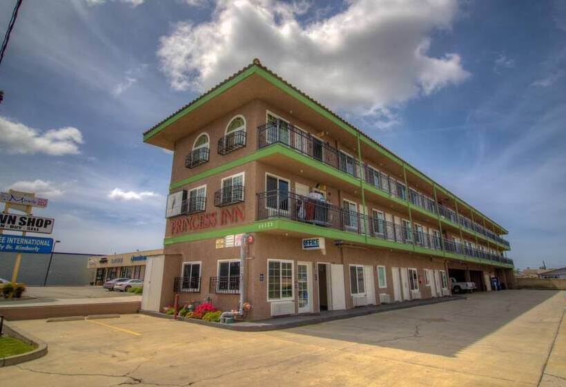 هتل Princess Inn