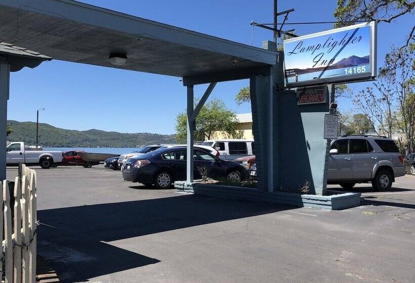Lamplighter Motel Clearlake