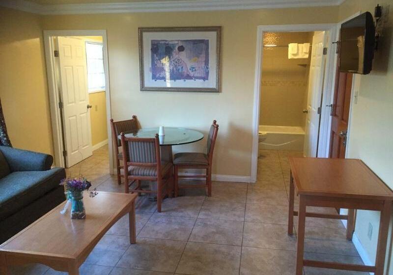 مُتل Bayshore Inn Ventura