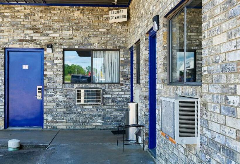 فندق على الطريق Oyo Hotel Waldron Ar Hwy 71