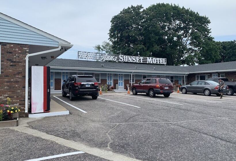 Phil & Anns Sunset Motel