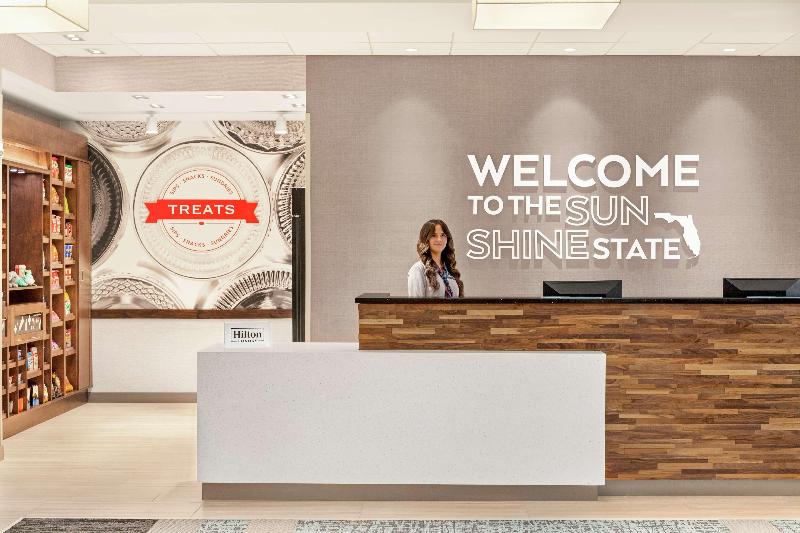 هتل Hampton Inn & Suites Miami Kendall