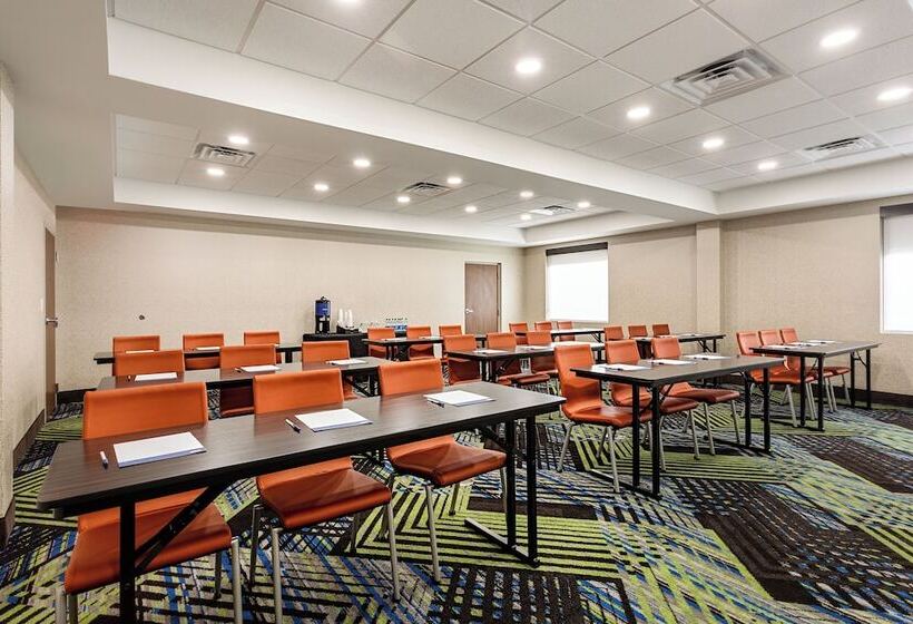 هتل Holiday Inn Express & Suites   Miramar, An Ihg