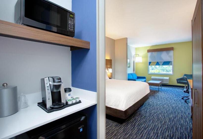 هتل Holiday Inn Express & Suites   Miramar, An Ihg