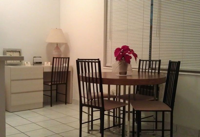 Deerfield Buccaneer Resort Apartments