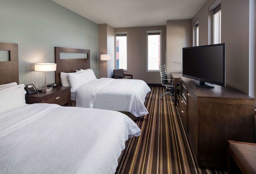 Hampton Inn & Suites Denver Downtownconvention Center