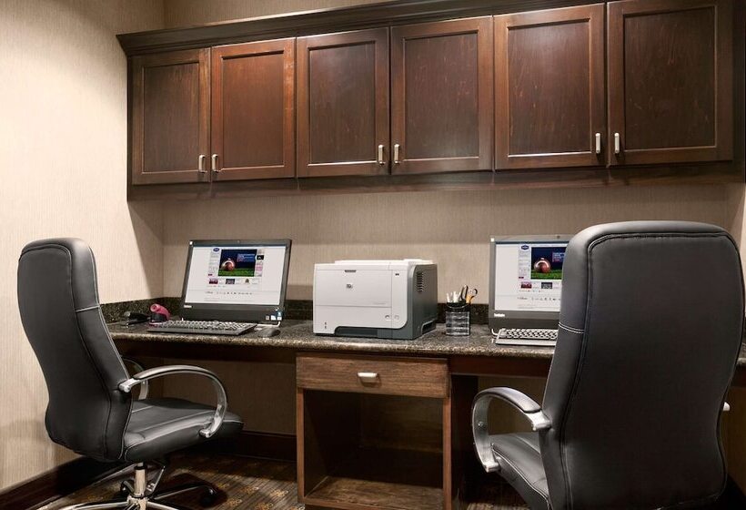 Hampton Inn & Suites Mansfield