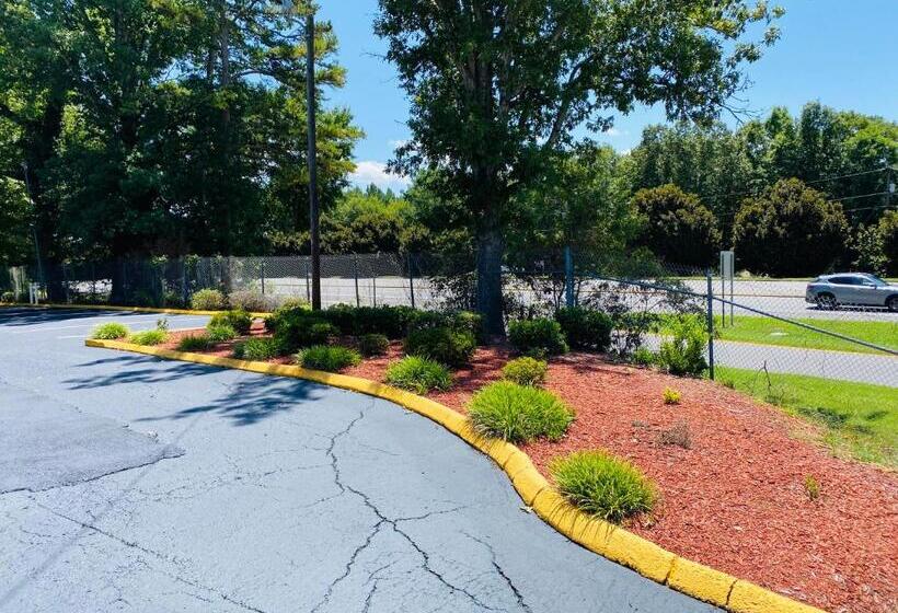 هتل Econo Lodge