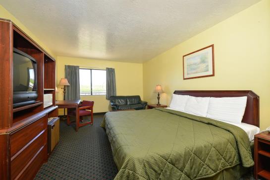 هتل Capital Inn And Suites