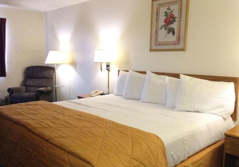 ホテル Amerihost Inn & Suites Fulton