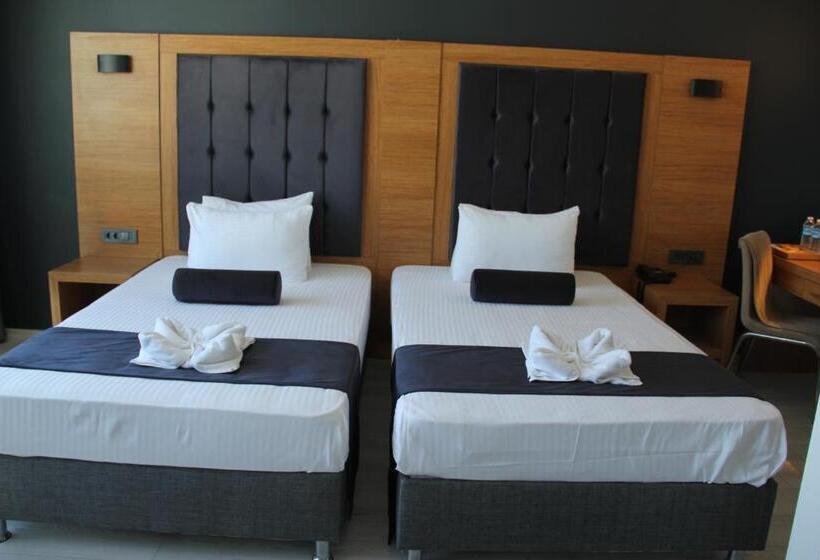 Fotos del hotel Asia Artemis Suite:  2