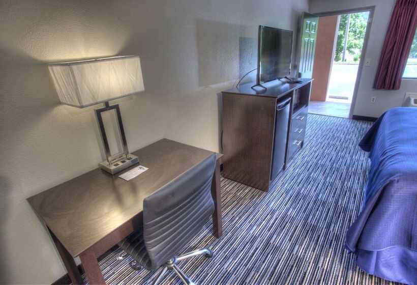 فندق Budgetel Inn And Suites Plus Helen