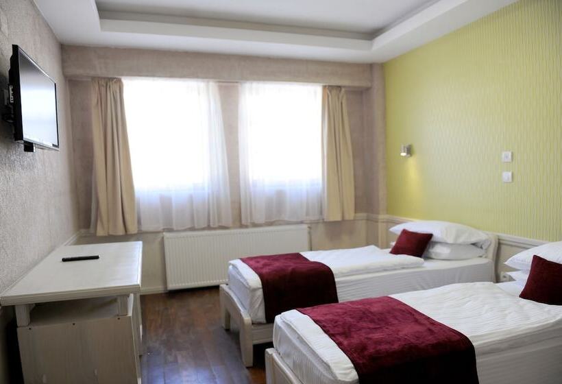 هتل Centar Balasevic