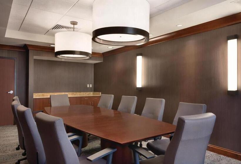 هتل Courtyard By Marriott Fort Smith Downtown
