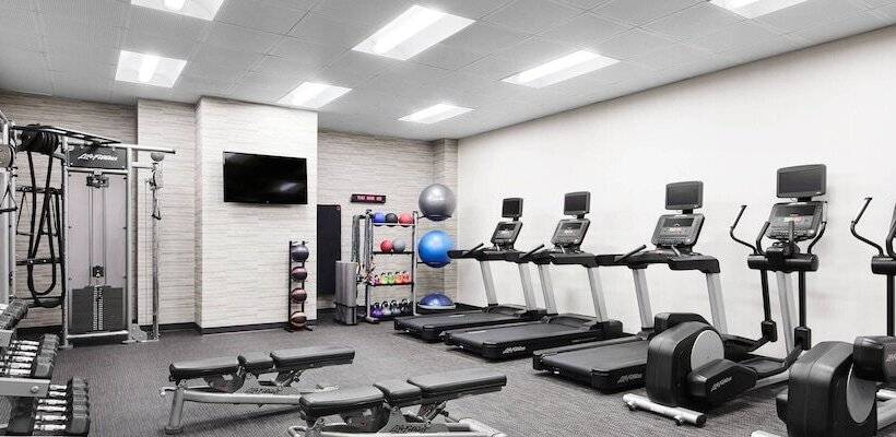 هتل Courtyard By Marriott Newark Downtown