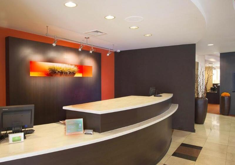 فندق Courtyard By Marriott Valdosta