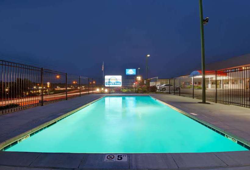 ホテル Days Inn By Wyndham Independence