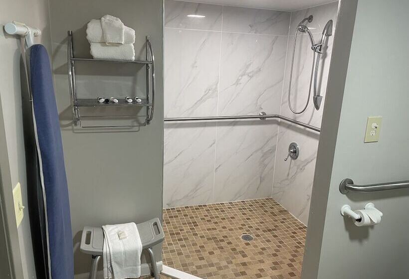 בית מלון כפרי Days Inn By Wyndham Valdosta/near Valdosta Mall