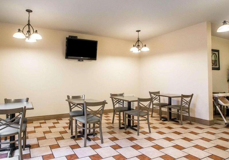 فندق Econo Lodge