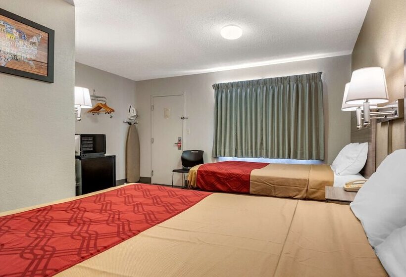 هتل Econo Lodge Dewitt I 90