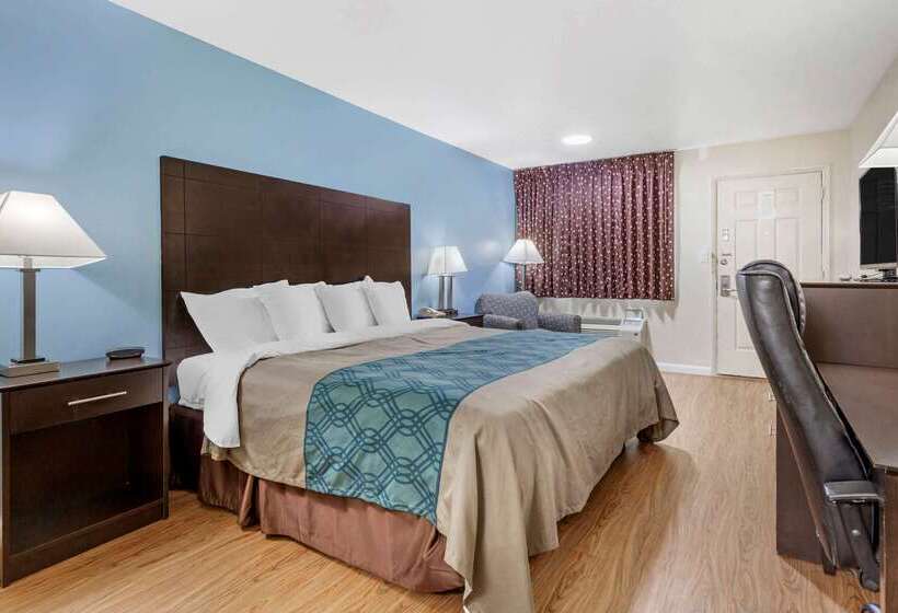 בית מלון כפרי Econo Lodge Woodstock  Shenandoah Valley I 81