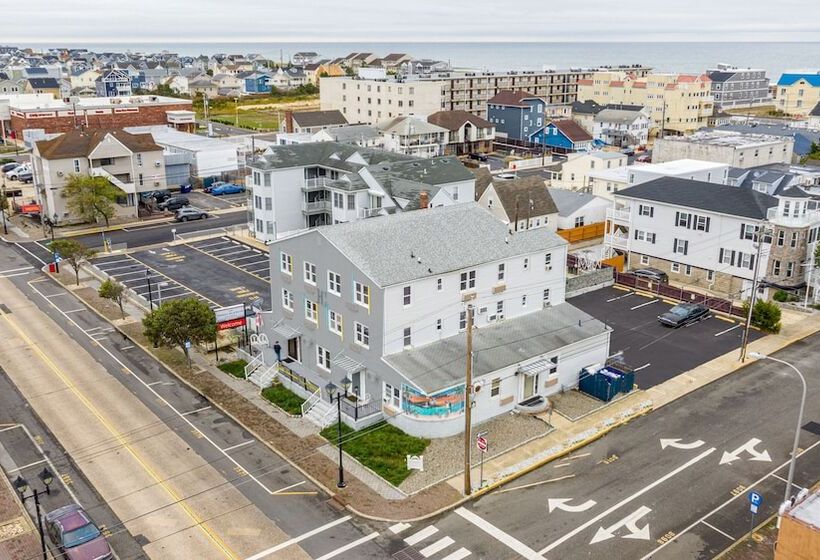 فندق Hammock Inn & Suites North Beach