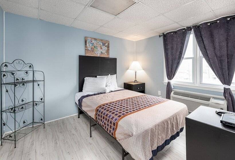 فندق Hammock Inn & Suites North Beach