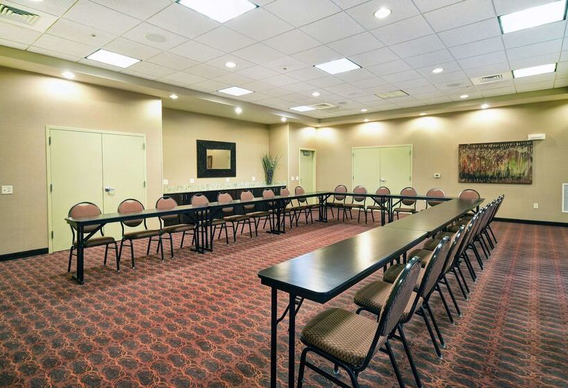 فندق Hampton Inn Beloit