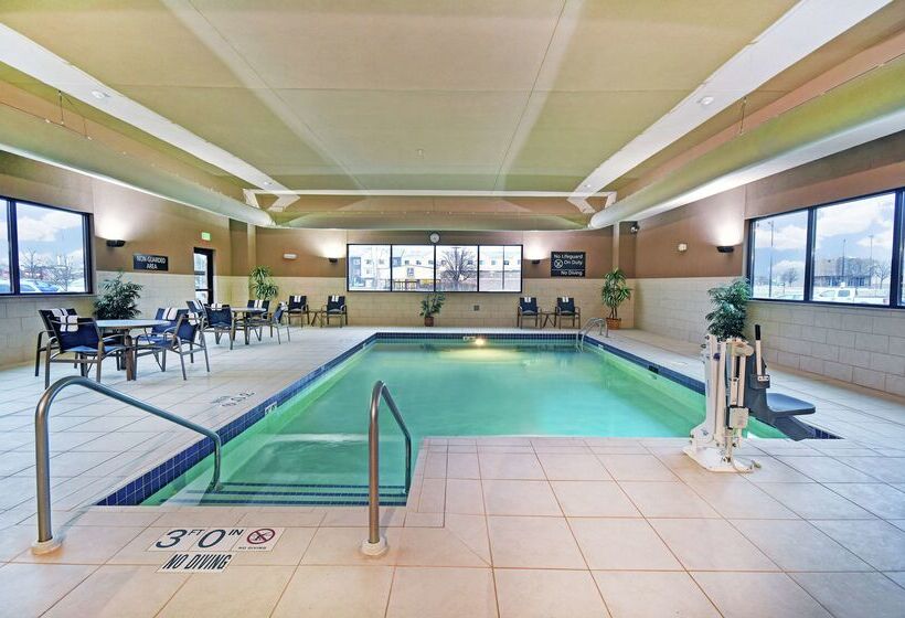 فندق Hampton Inn Beloit