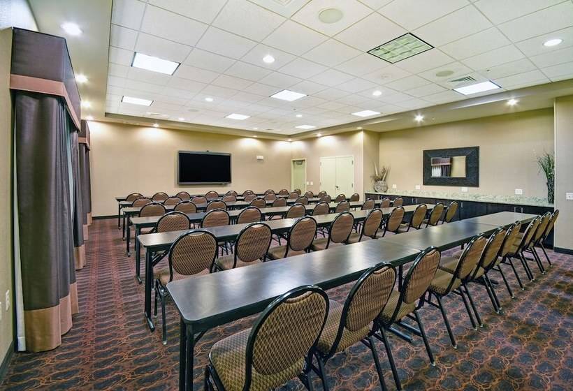 فندق Hampton Inn Beloit