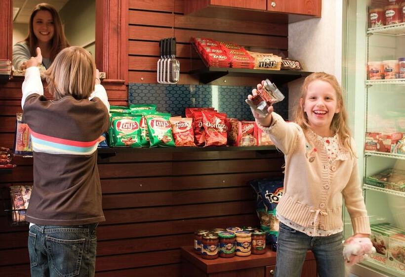 هتل Hampton Inn & Suites Greensboro/coliseum Area