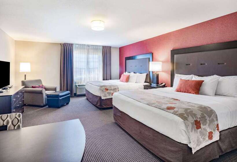 هتل Hawthorn Suites By Wyndham Williston