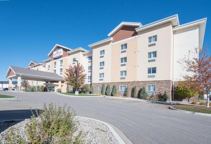 هتل Hawthorn Suites By Wyndham Williston