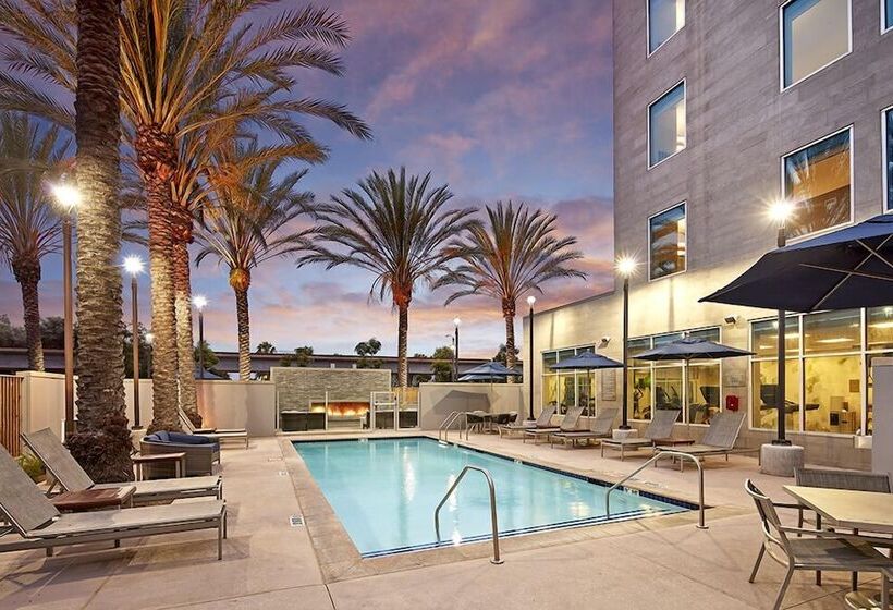 هتل Hyatt Place El Segundo