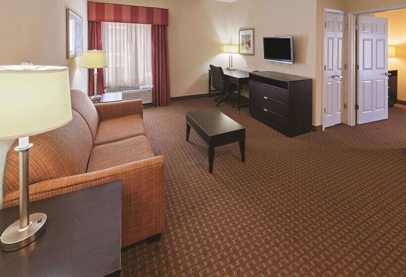 호텔 La Quinta Inn & Suites By Wyndham Port Arthur