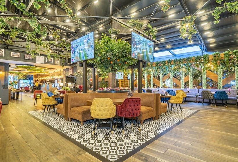 Fotos del hotel MaCity:  13