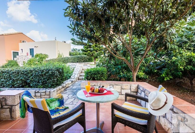 Fotos del hotel Pilot's Villas Luxury Suites:  23